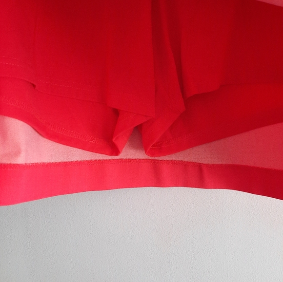 NWT women's skort - Picture 2 of 4